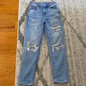 American eagle blue ripped jeans